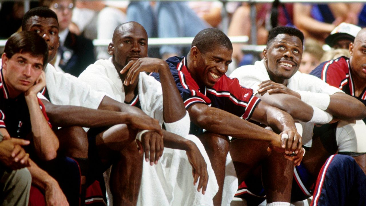 Magic Johnson Recalls Michael Jordan's "Claim to the Throne" as Rachel Nichols and All The Smoke Crew Laugh in Splits 