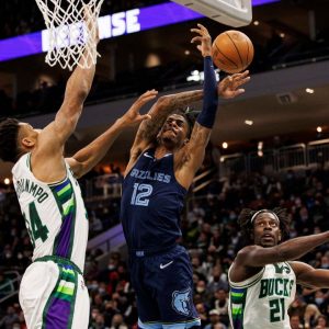 Ja Morant and Memphis Grizzlies Shamelessly Mock Giannis Antetokounmpo and Co. In the Middle of the Game