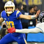 Justin Herbert is about to break the rookie passing TD record for a seasonJustin Herbert is about to break the rookie passing TD record for a season