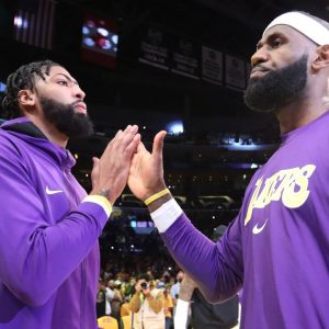 “Anthony Davis Wasn’t Disrespectful, He Was Disgusted!”: Skip Bayless Breaks Down AD’s Reaction for When LeBron James Surpassed Kareem Abdul Jabbar