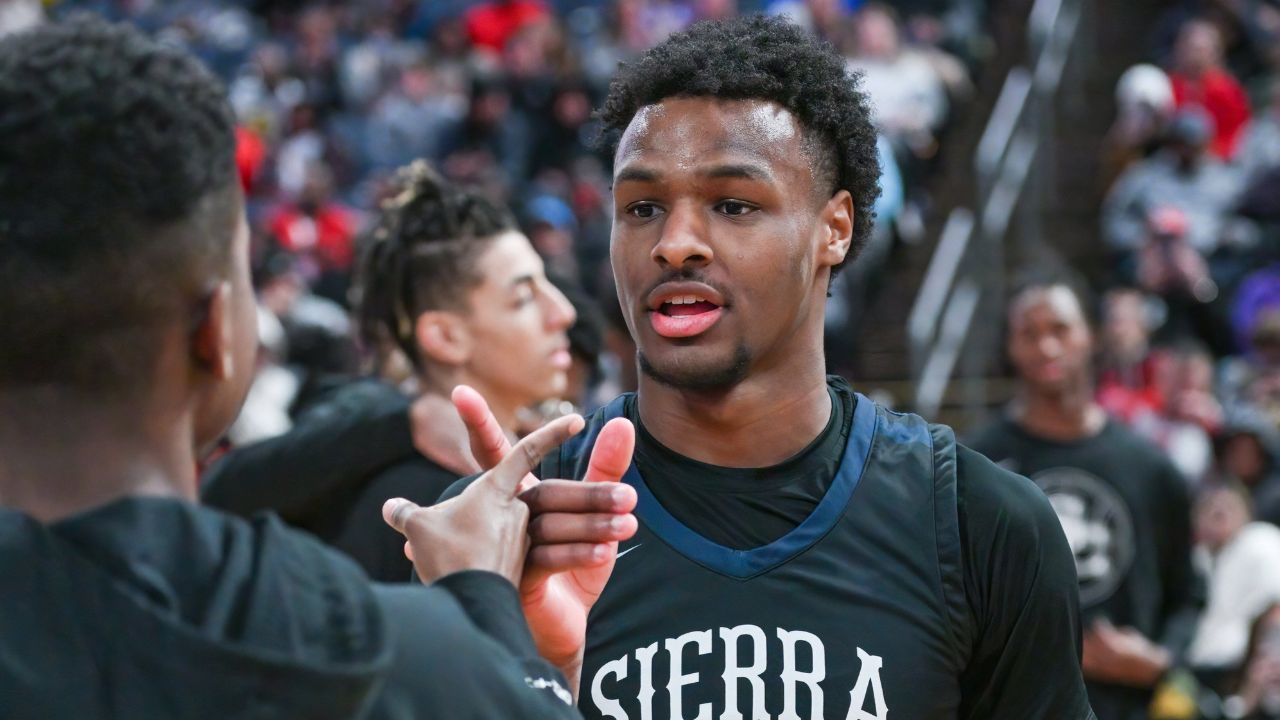 "Bronny James Likes Our College!": 5-Star Prospect Reveals LeBron James' Son May Not Go To Ohio State After All