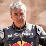 Despite Fracturing 2 Vertebrae Carlos Sainz Sr Refused Medical Attention At Dakar Rally