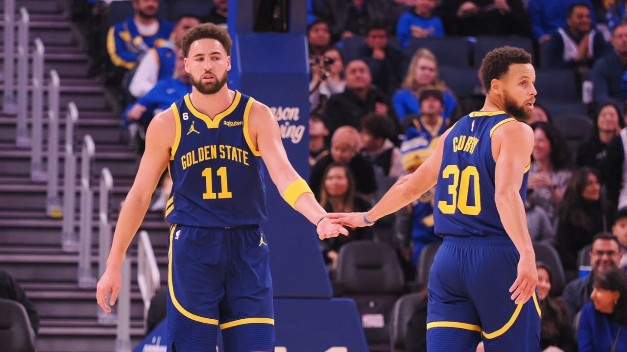 "Klay Thompson Impacts Winning in a Lot of Different Ways!": 8x All-Star Stephen Curry Talked About His Splash Brother's Recent Form