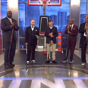 Shaquille O'Neal or Charles Barkley? NHL Stars Picked Which NBA Legend Could Dominate in Hockey