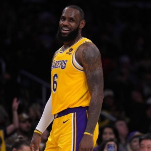 Is LeBron James Playing Tonight vs Grizzlies? Lakers Release Injury Update for the King