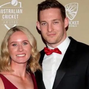 Beth Mooney partner name: Is Beth Mooney married?