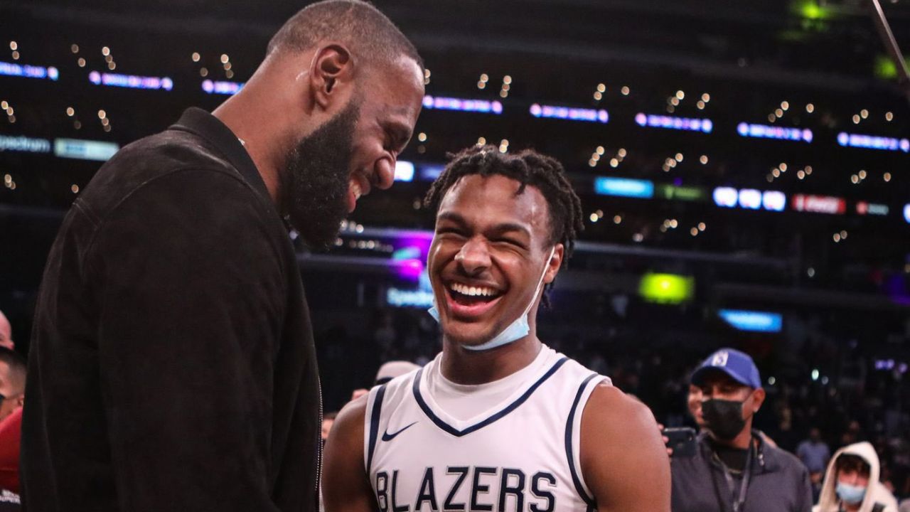 “All I have to do is pick up the phone”: LeBron James Shows a Tinge of Arrogance Over Son Bronny’s Case for College