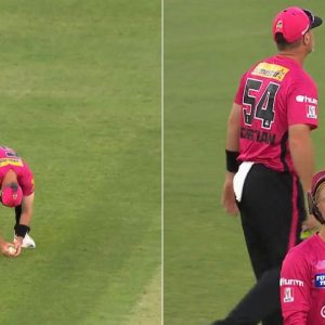 "Christian and Philippe look at each other": Dan Christian and Josh Philippe make a mess of sitter to drop Cameron Bancroft at Perth Stadium