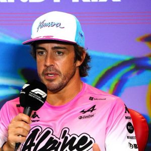 "We could dominate the motor world": Fernando Alonso cites Carlos Sainz Sr. as inspiration for all Spanish racers