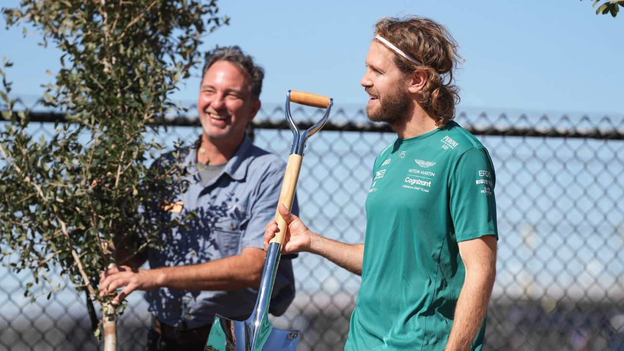 Sebastian Vettel was threat to $450 Million sponsorship to Aston Martin, Lawrence Stroll confided in Fernando Alonso's agent