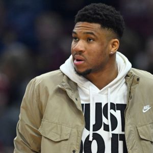 Is Giannis Antetokounmpo Playing Tonight vs Pistons? Bucks Issue Injury Report for 6x All-Star