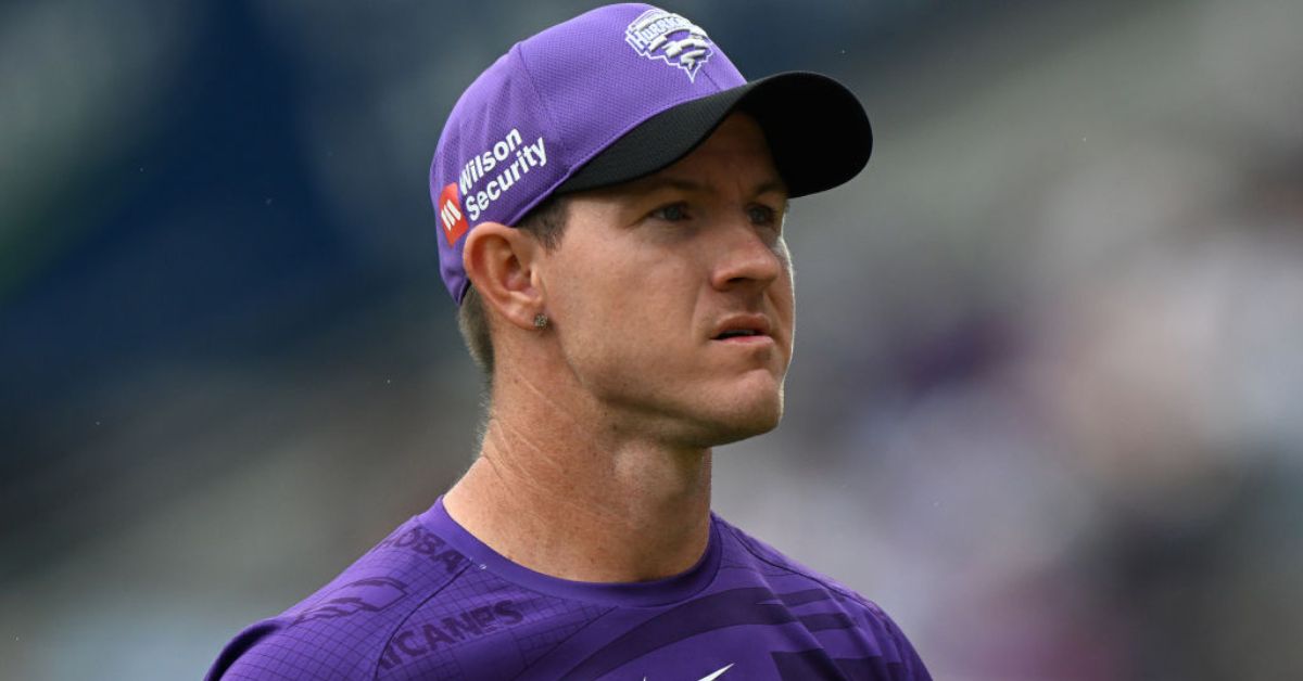 Why is D'Arcy Short not playing today's BBL 12 match between Adelaide Strikers vs Hobart Hurricanes at Adelaide Oval?