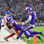 Giants cornerback Darnay Holmes