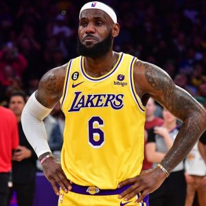LeBron James Breaks “Promise” to a Fan as he Sheds Tears and Lets Out Emotion After Breaking 39-year-old Record