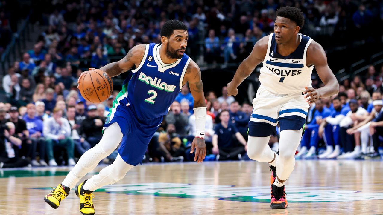 Kyrie Irving Sets 4th Quarter Record in First Home Game With Dallas Mavericks in Loss to Timberwolves