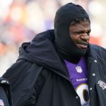 "LJ is Cool as Sh*t Man": Kyle Van Noy Can't Stop Raving About His QB Lamar Jackson