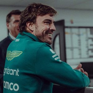 Fernando Alonso Claims He'll Be Proud if Aston Martin Wins Title Without Him