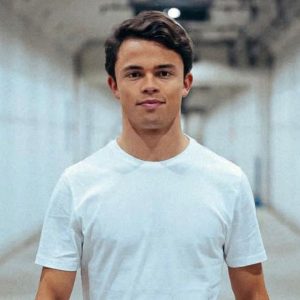 Nyck De Vries Blames Himself for Being Unable to Follow George Russell and Lando Norris to F1