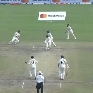 IND vs AUS 2023: "Can't get over how good that catch from Iyer was" - Shreyas Iyer catch to dismiss Usman Khawaja send Twitter into a frenzy