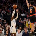 The Log Angeles Lakers cut down their half-time point difference to 1 with a miraculous buzzer-beater from Dennis Schroder.