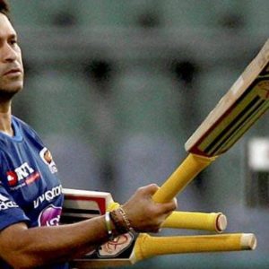 "Bat should be an extension of your arm": Sachin Tendulkar once revealed reason for using a heavy bat throughout his career