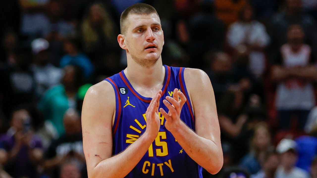 “It has to be Nikola Jokic”: Jalen Rose & Draymond Green Discuss Why the Nuggets MVP Should Join Bill Russell and Larry Bird in Prestigious Feat