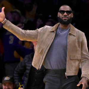 “Pizza and Wine”: Billionaire LeBron James Imitates ‘Middle-Aged Moms’, Goes All Out Post-Workout