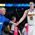 “I Can Get Kicked Out, Nikola Jokic Can’t”: Mike Malone Prevents 2X MVP From Receiving A Technical Foul By Taking One Himself