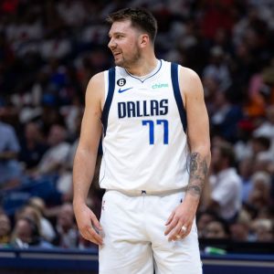 "Not Good": Latest Injury Update on Luka Doncic After Early Exit From Game vs New Orleans Pelicans