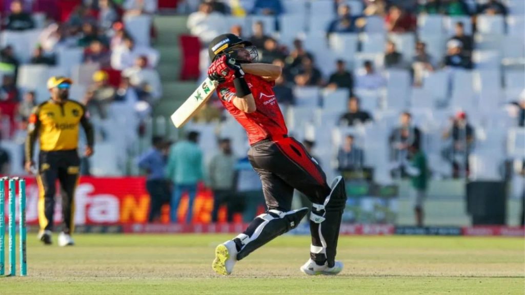 Why is Shaheen Shah Afridi not playing today's PSL 8 match between Lahore Qalandars and Karachi Kings in Lahore?