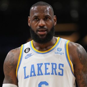 LeBron James’ NBA Finals Cramps Led To His Trainer Making A New Protein Powder