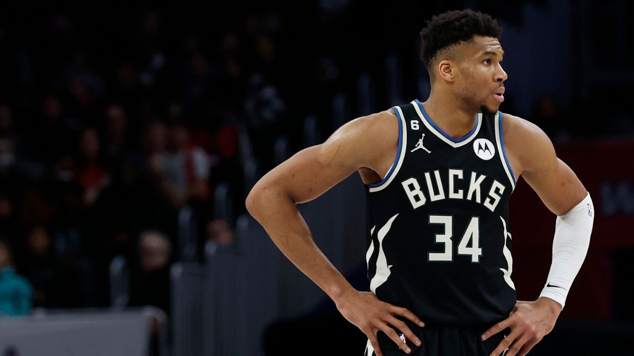 Is Giannis Antetokounmpo Playing Tonight vs Warriors? Bucks Release Injury Report for 2x MVP