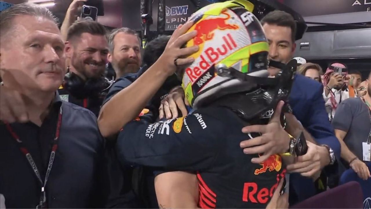 Furious Fans Compare Jos Verstappen to Antonio Pérez Garibay after Jos Gives Blank Reaction to Sergio Perez's Win