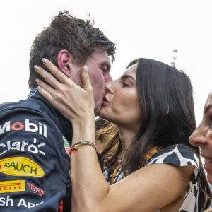 4000 Miles Away, Max Verstappen’s Bahrain GP Masterclass Elicits Four-Worded Message From Absent Girlfriend Kelly Piquet