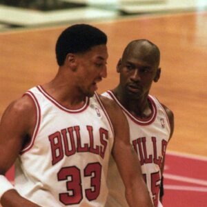 "Scottie Pippen Was Way Over His Head So Michael Jordan Stepped In": Bulls Legend's Scuffle With Knicks Guards Showcases 'Difference In Mentality'