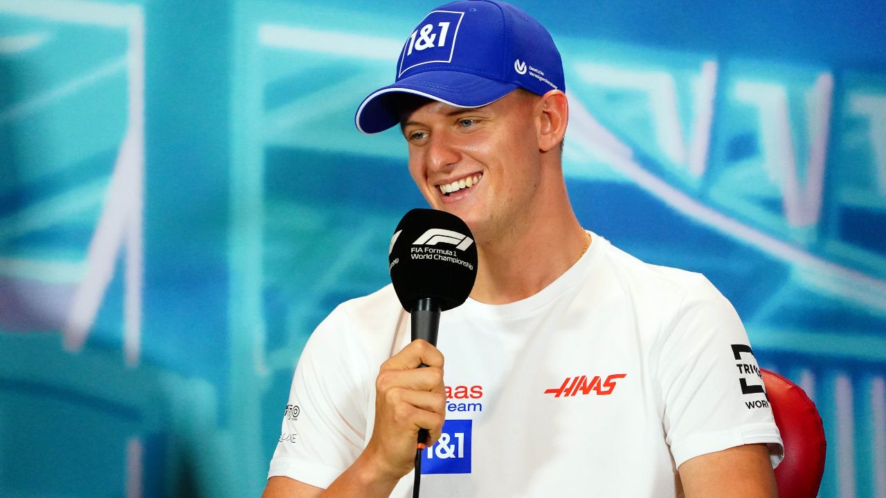 ‘Handyman’ Mick Schumacher Doesn’t Fear To Get His Hands “Dirty” When in Need