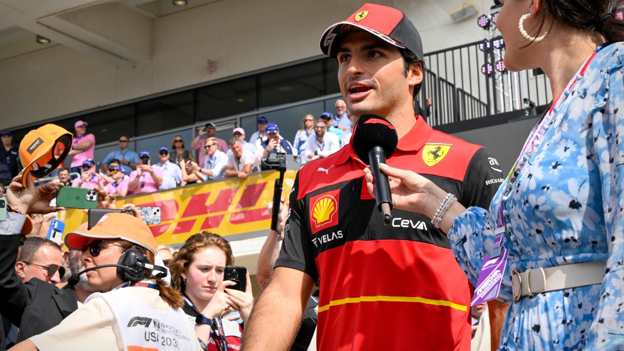 Carlos Sainz Believes Ferrari Stands No Chance Against Mighty Red Bull After Back to Back 1–2 Finish in 2023 F1 Season