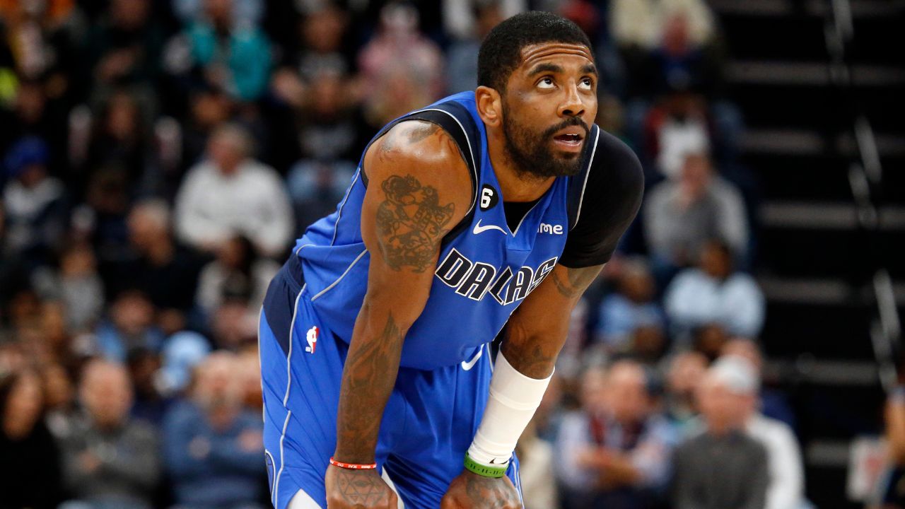 "Be my Guest": Kyrie Irving Offers to Let Mavericks Fans Play in His Place After Getting Booed During Their Hornets Loss