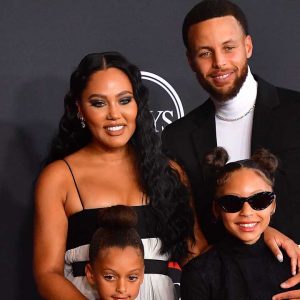 "Feeling Like Your Normal Self is So Hard": Stephen Curry's Wife Ayesha Revealed The Impact of Pregnancy on her Body
