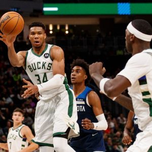 Giannis Antetokounmpo's Unique Brand of "Drama Free" Leadership is Milwaukee's Glue, Says Bobby Portis 