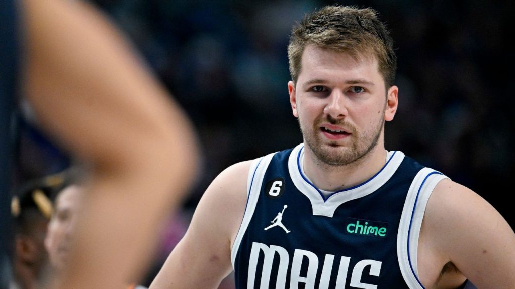 "I'm Him!": Luka Doncic Crashes Twitch Streamer's Game While Playing Overwatch and Gives Ridiculously Funny Answers 