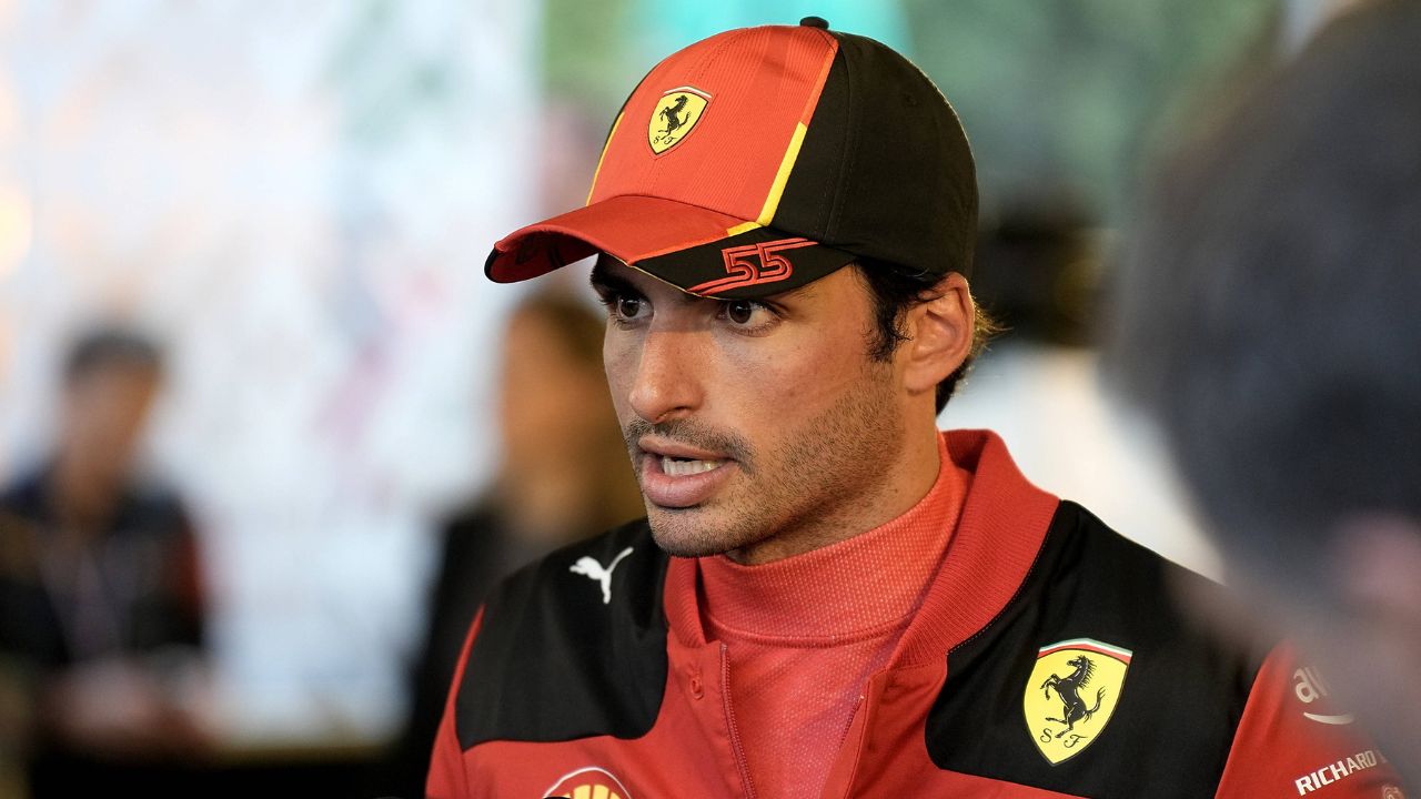 "Pushing More was Risking for Nothing": Carlos Sainz Reveals Why He Didn't Fight Enough Against Fernando Alonso