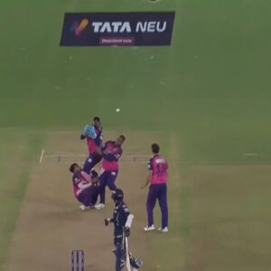 "Bad Teamwork and Great Teamwork": Twitter User Left Puzzled as Trent Boult Catches Ball After 3 Fielders Miss Simple Catch at Narendra Modi Stadium