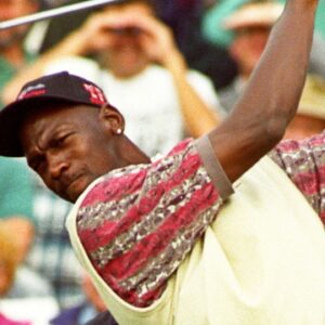 Michael Jordan, Who Once Bet $300,000 in front of Charles Barkley, Shut Up Arrogant Jeremy Roenick While He Was Drunk