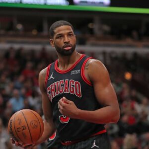 Who is Tristan Thompson dating right now?