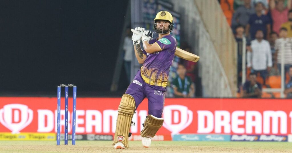 How many batters have Hit 5 Sixes in an Over in IPL History?