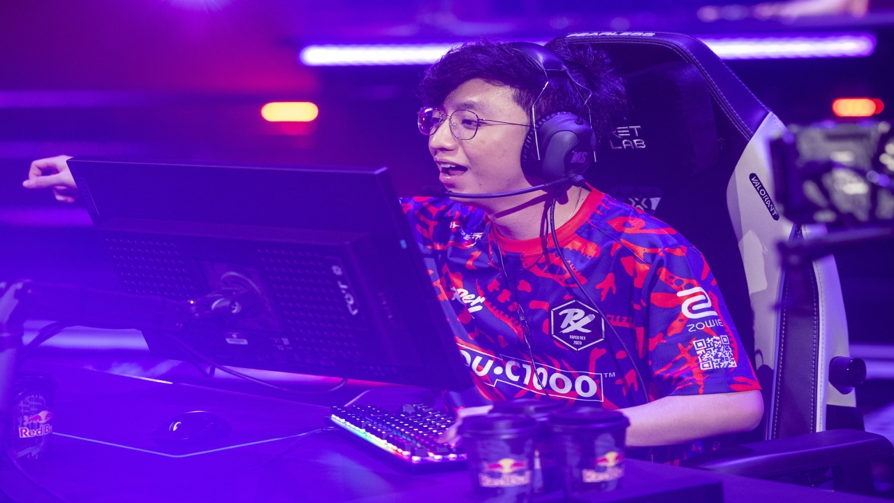 PRX f0rsakeN Explains Why Yoru Can be a Better OP Agent then Jett in Valorant!