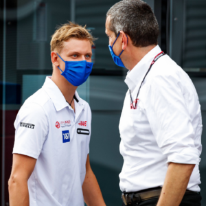 “If You Fok Up, Admit That You Foked Up”: Mick Schumacher Slaughtered as Guenther Steiner Lands Final Blow to Haas Pariah