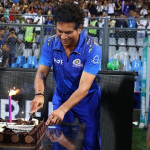 Happy Birthday Sachin Tendulkar: Best Birthday Wishes for Master Blaster as he Turns 50