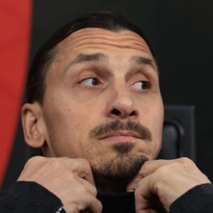 Zlatan Ibrahimovic in Unlikely F1 Collaboration as AlphaTauri Star Nyck De Vries Visits San Siro